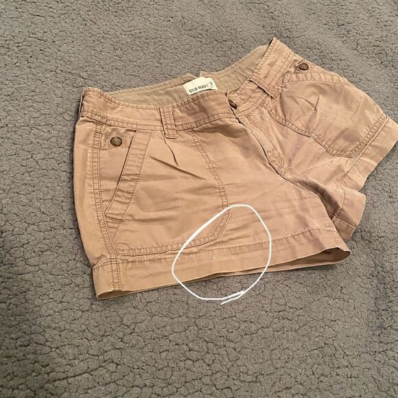 Old Navy Khaki Shorts Size 8 - Picture 8 of 9